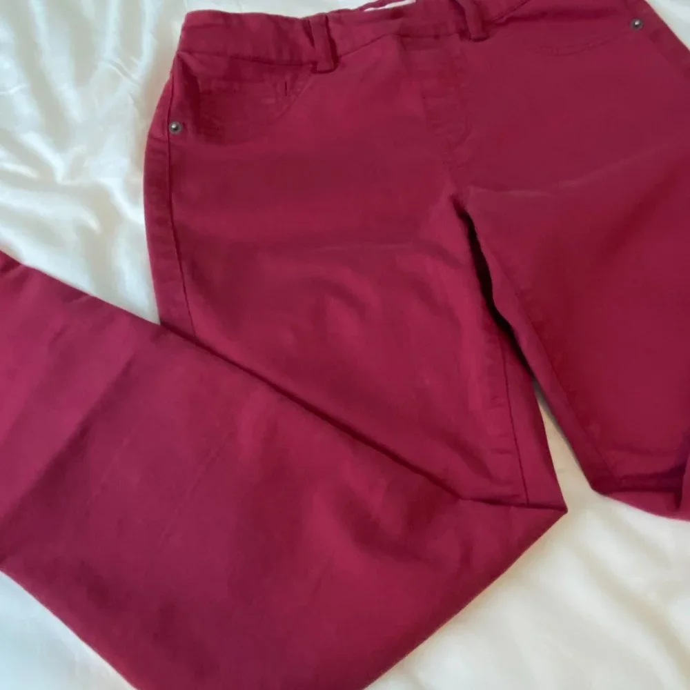 Ricki's Raspberry Red Color Skinny pants size 4 - Picture 3 of 6